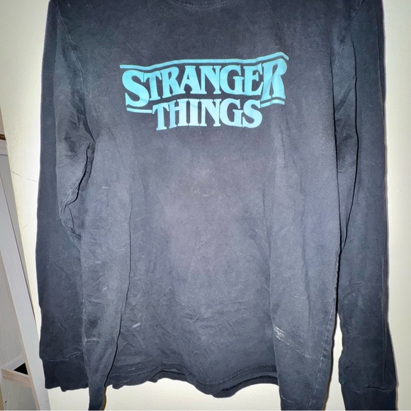 Stranger Things x Chogrin Elegorgon Black Long Sleeve Shirt - Picture 3 of 11